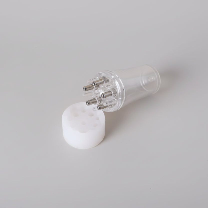 RootFlow – Portable Scalp Serum Applicator Comb